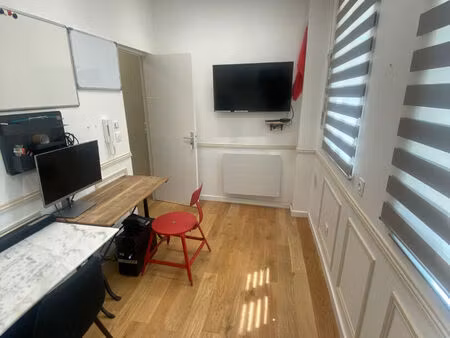 location bureaux  28.00m²  villemomble