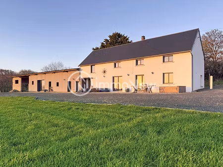 maison rénovée à neuf avec vue sur la baie
