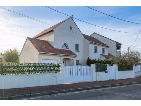 maison 5 pièces - 113.18 m²