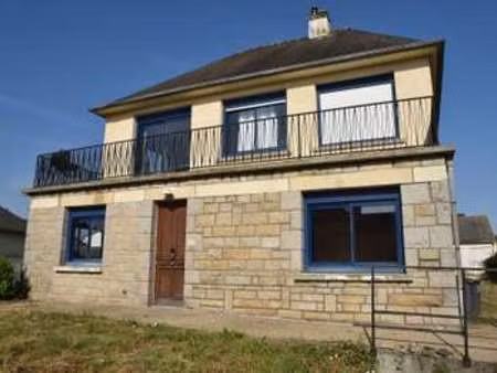 vente immeuble à saint-méen-le-grand (35290) : à vendre / 148m² saint-méen-le-grand