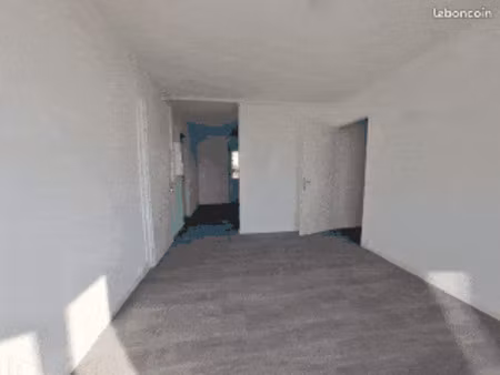 bel appartement f3 à louer
