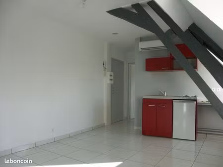 loue t2 récents et bien rénovés