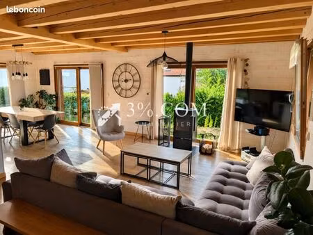 maison 7 pièces 150 m²