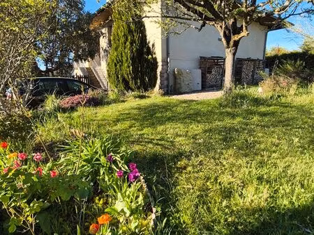 maison 4 pièces de 109 m² – 2 chambres – sur sous-sol avec garage– terrain 1 000 m² – scey