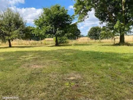 terrain 1 010 m² moncheaux