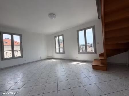 appartement 2 pièces 51 m²