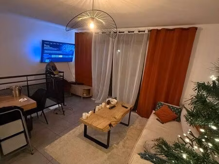 t3 62m2 - terrasse + balcon + garage privatif