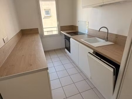 appartement t3 de 69 m² entièrement rénové
