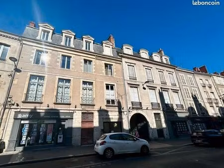 studio 2 pièces 21 m²