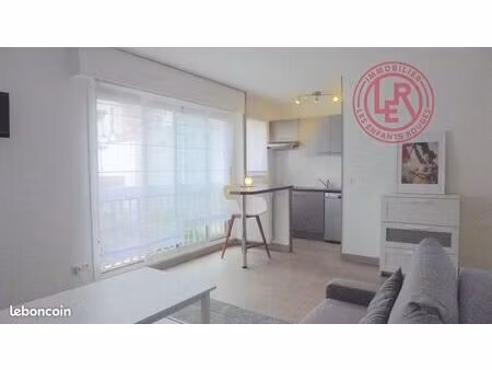 studio 1 pièce 31 m²