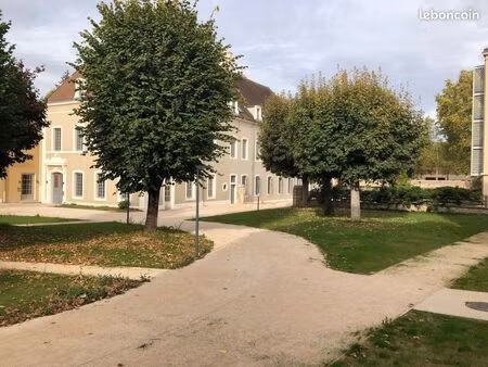 appartement 2 pièces 53 m²