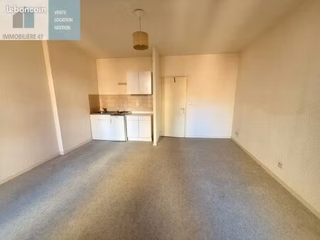studio 1 pièce 29 m²