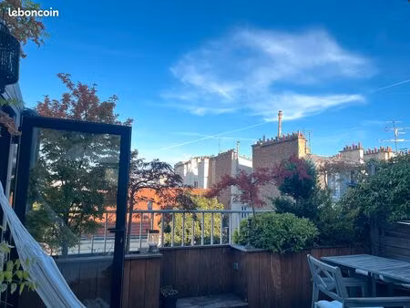 appartement familial meublé 75 m² + terrasse 15 m² – jules joffrin – dernier étage – vue s
