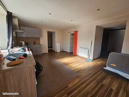 appart. location t3 plourin les morlaix