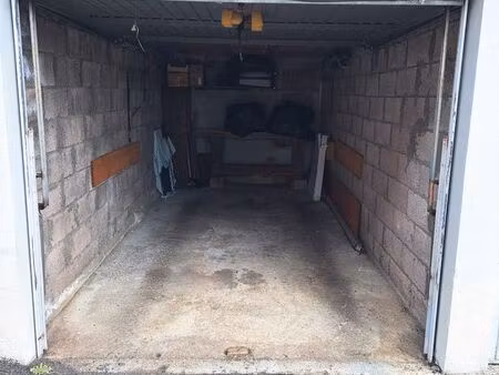 garage pour stationnement