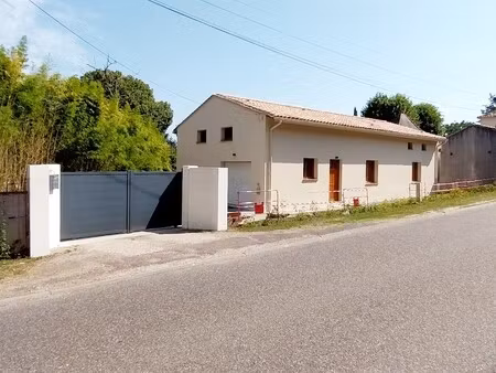 location maison 5 pièces 138m² caumont 33540