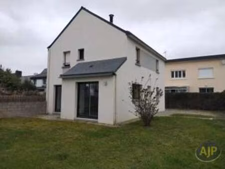 location maison à vannes (56000) : à louer / 114m² vannes