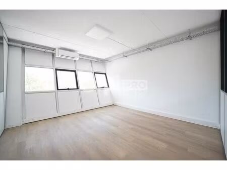 location bureaux 60 m² à 175 m²