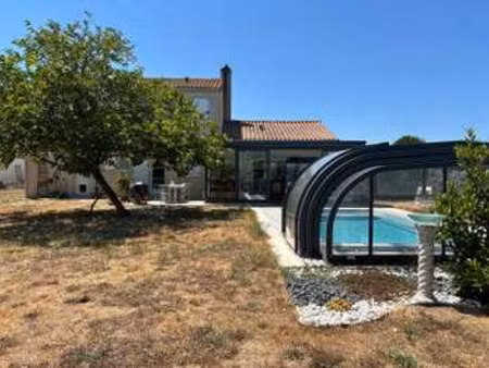 vente maison piscine à givrand (85800) : à vendre piscine / 163m² givrand