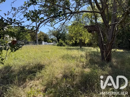 vente terrain à bâtir 897 m²