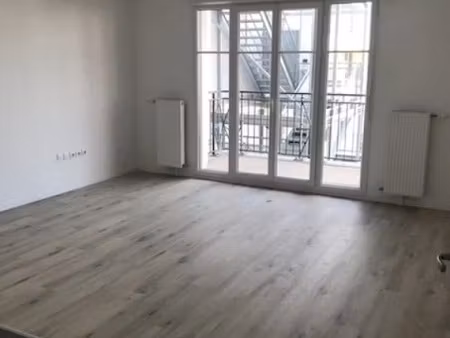 location meublée appartement 3 pièces 60.55 m² à le blanc-mesnil (93150)  1 085 €