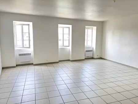 location appartement 2 pièces 59 m² à peyrehorade (40300)  515 €