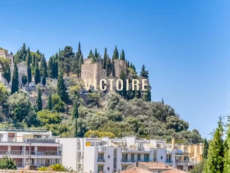 appartement t3/4 avec terrasse à vendre – centre de cassis ?
