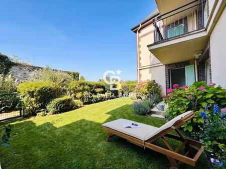 exclusivité honfleur - quartier sainte-catherine : superbe appartement 4 pièces avec jardi