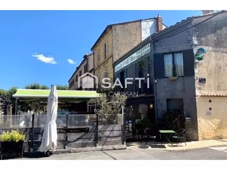 immeuble: commerce/retauration + appartement - centre bourg