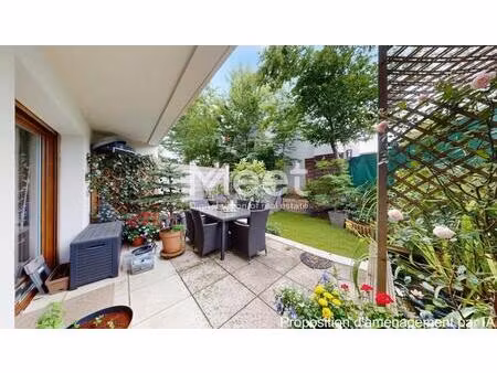 exclusivité - vitry sur seine - appartement 2 pièces de 41 m² avec jardin privatif - vendu