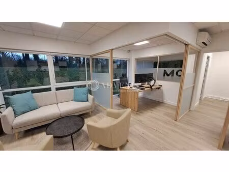 vente bureaux 150 m²