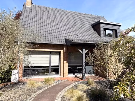 maison individuelle sans vis à vis - 4 chambres - jardin - garage - douai