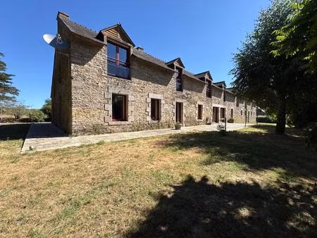 magnifique corps de ferme + 5 5 hect de terrain