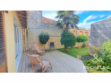 maison ancienne rénovée t5 de 116 m2 avec dépendance et jardi