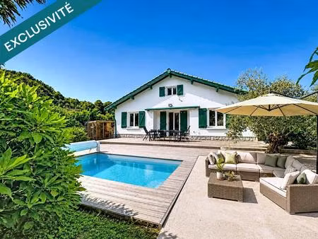 maison familiale entièrement rénovée - garage - piscine