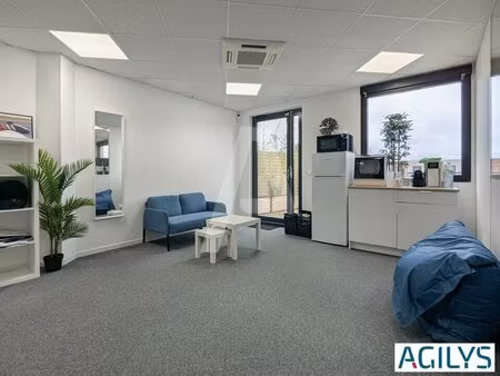 location bureaux 106 m²