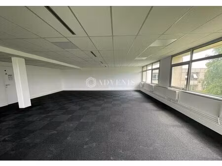 location bureaux 109 m²