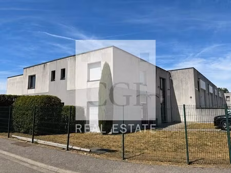 location bureaux 145 m²