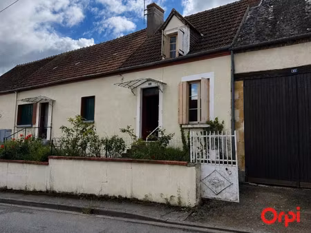 vente maison 3 pièces 47 m² à châteaumeillant (18370)  31 000 €
