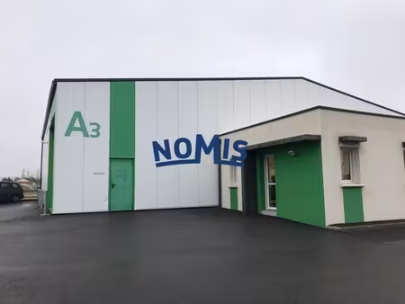 location local d’activités saint julien de concelles 44450 460m²