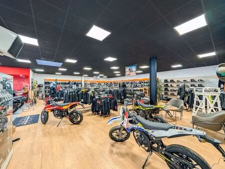 location local d’activités saint malo 35400 700m²