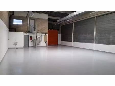 location local d’activités tremblay en france 93290 269m²