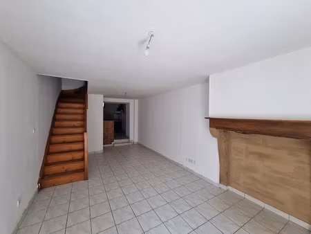 vente maison 3 pièces 70 m² à gespunsart (08700)  65 000 €