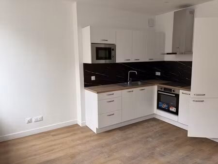 à louer appartement 42 8 m² – 580 € |la flèche