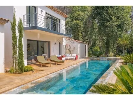 mougins – domaine ferme – villa contemporaine rénovée