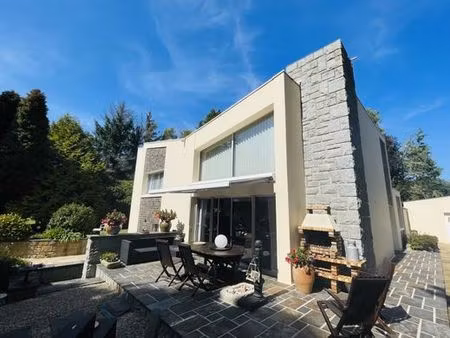 maison de luxe de 4 chambres en vente à lannion  bretagne