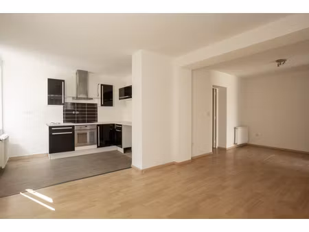 ribeauvillé – grand rue – 3-4 pièces avec entrée indépendante