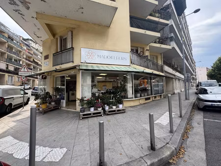 vente divers 1 pièce nice (06000)