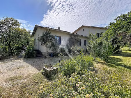 maison duravel 8 pièce(s) 153 m2