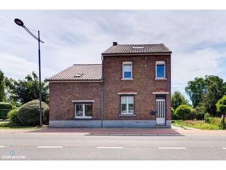 huis te huur in bilzen-hoeselt met 2 slaapkamers